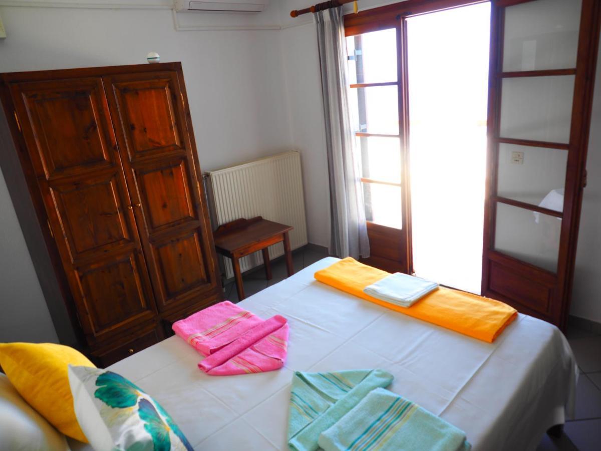 Felitsia Apartments & Studios Agios Ioannis  エクステリア 写真